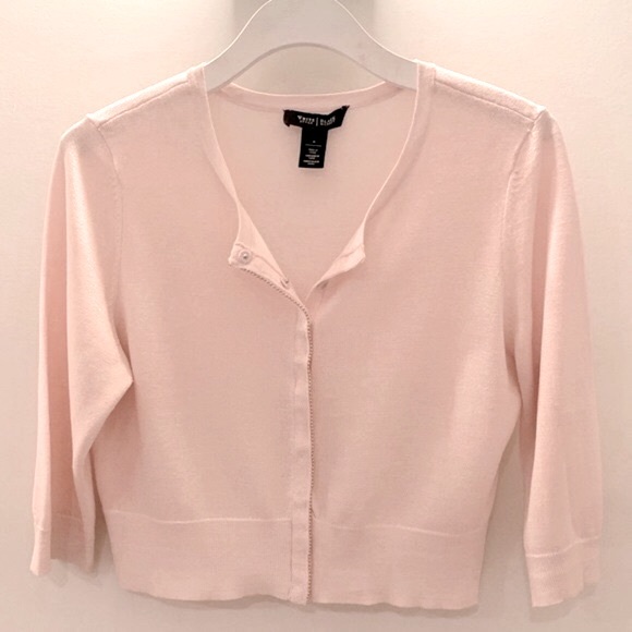 WHBM size M 3/4 sleeve crop sweater - Picture 10 of 16